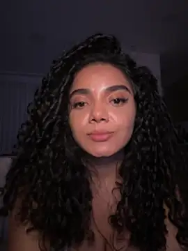 Curlyierr webcam