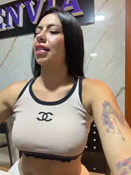 Noa_rousse01 webcam
