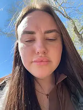 kirasunshine (F young) - lick nipples