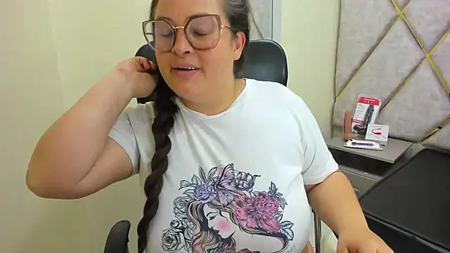 Sarah_Boobs_ - Stripchat Cam Model