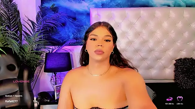Keira_Fox31 webcam