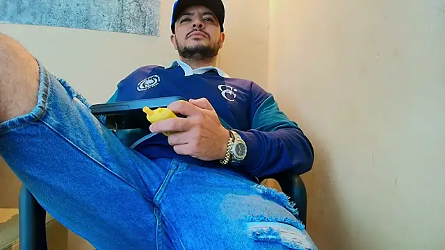 TROY_KIRK webcam