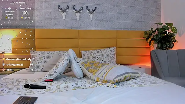 KamileBlake webcam