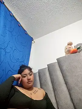 Alaia_moretti webcam