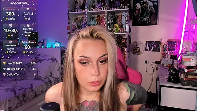 ChloeKohaku webcam