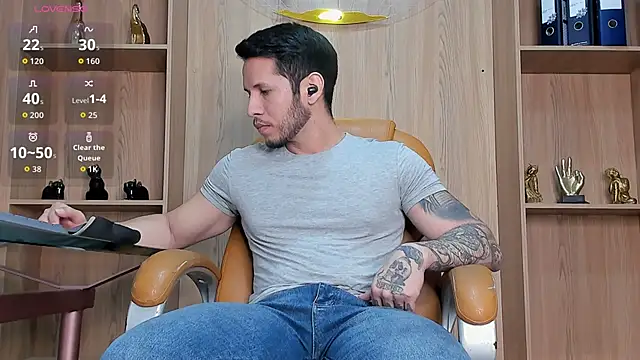 George_Diesell live sex cam