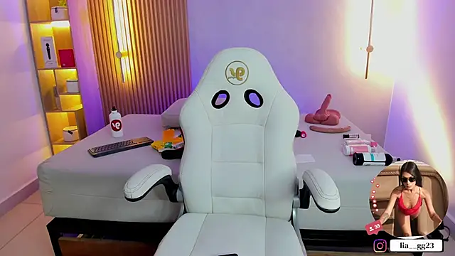 liah_cleir webcam
