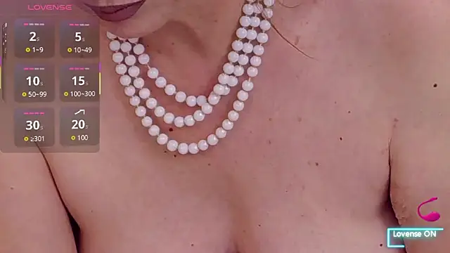 GiselleFox webcam