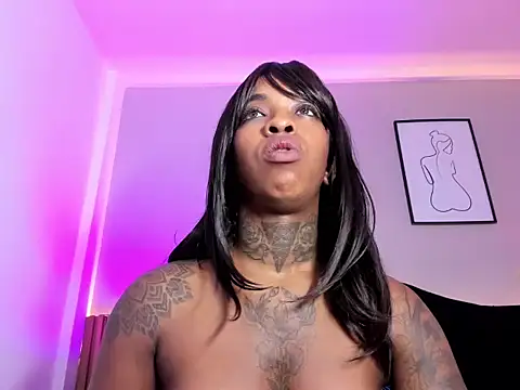 Pauline_Fox webcam