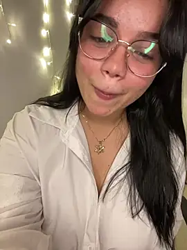 -Camila webcam