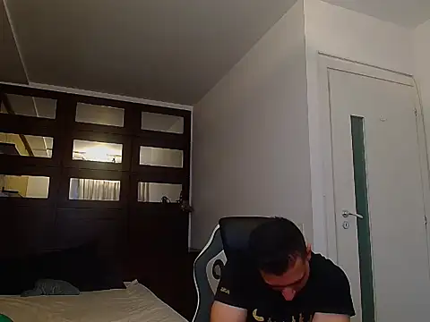 BryceReign webcam