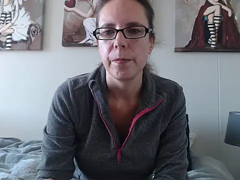 blondiesin50 webcam