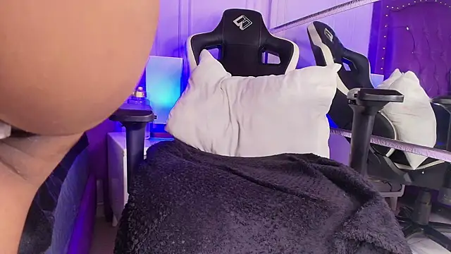 sarah_banks1 webcam