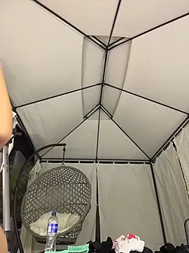 AliciaWhite_nt webcam