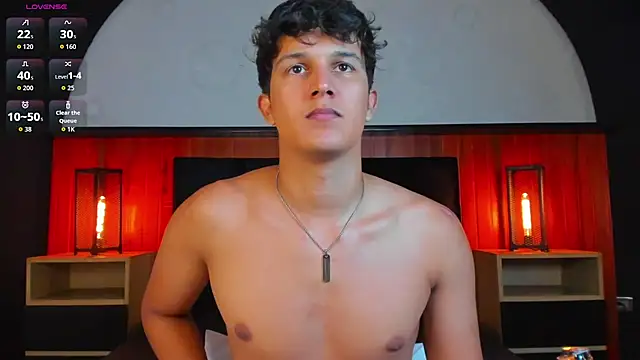 Leo_Savage_ webcam