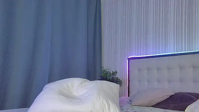 RubyValen webcam