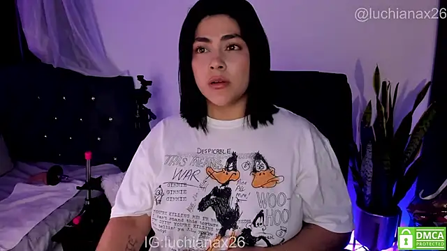 lucy26_ webcam