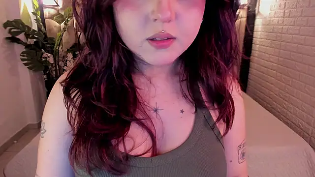 crimson_tati_
