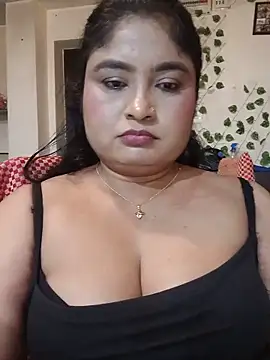 hornyriyanka webcam