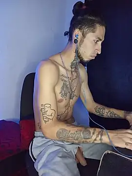 tattoboy19cm - Tattoboy19cm's free webcam - UK Sex Cams