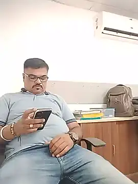 Desi_Lodo_Gujju_Boy webcam