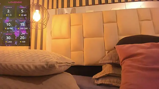 camila__herrera webcam