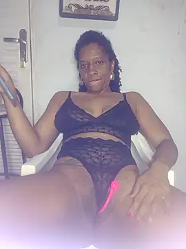 Luhma_hot