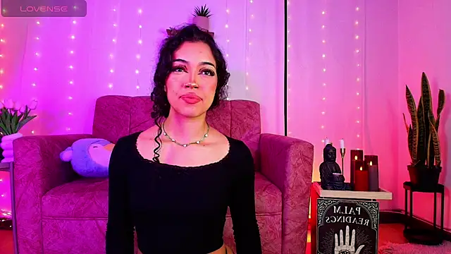 Sara_Jhonson
