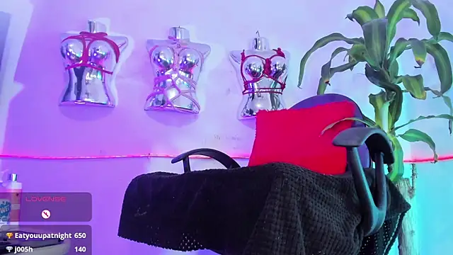 LucyStrike_ webcam