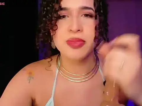 DIVINANGELA webcam