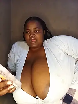 ChubbyLucia webcam