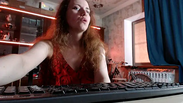 pa1e_pr1ncess - Pa1e_pr1ncess's free webcam - UK Sex Cams