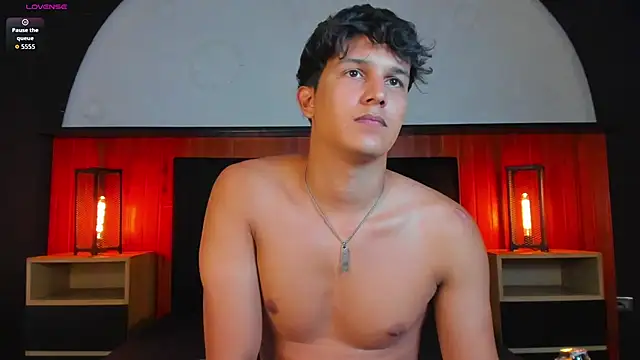leo_savage_ - Leo_Savage_'s free webcam - UK Sex Cams