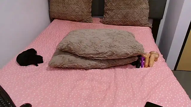 lunasexyXx webcam