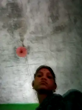 Jooli_cuty webcam