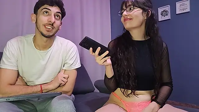 LeoyNicky98 webcam