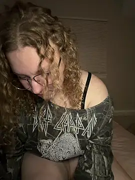 EmmieRae - Live Cams