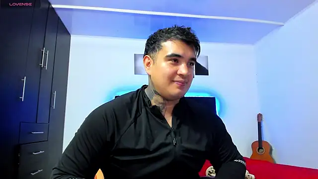 thiago__cp01 - Thiago__cp01's free webcam - UK Sex Cams