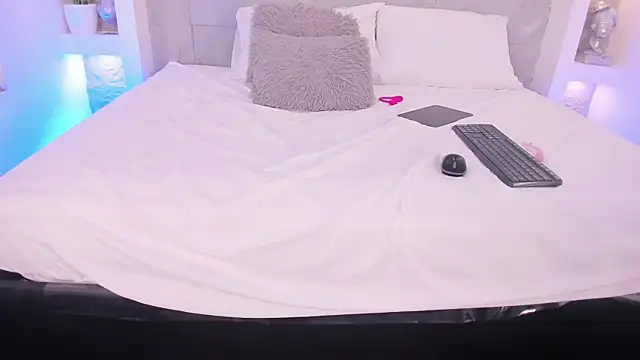 CristalCollins_ webcam