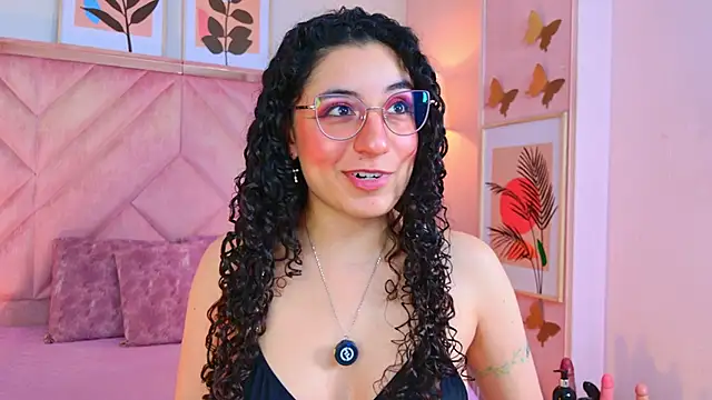 DemiJones_ webcam