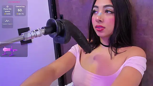 cherry_skinny_ webcam