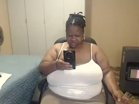sweetnoziexx webcam
