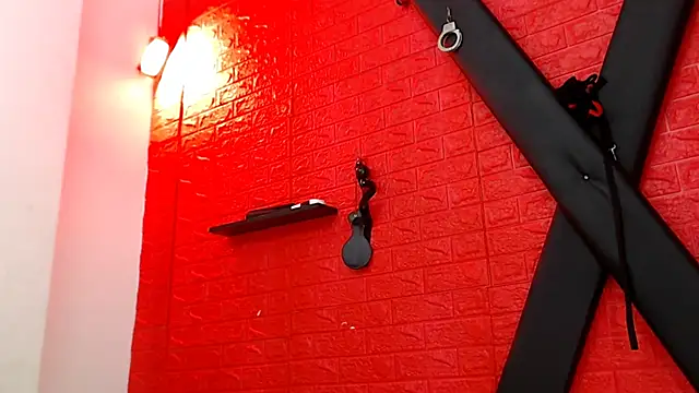 bdsmforever18 webcam