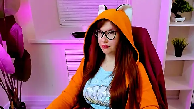 CarolGiggly webcam