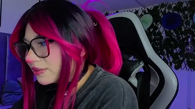Kitty_Gang webcam