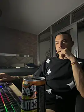 AlphaMasterXxx webcam