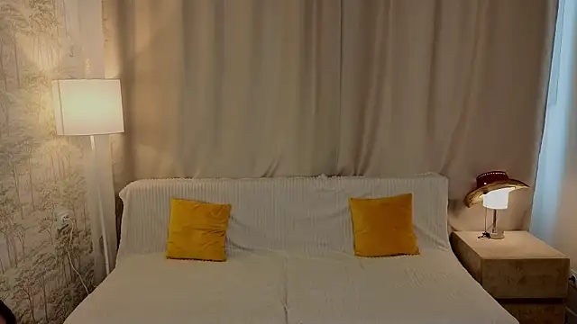 CythiaFelmet webcam