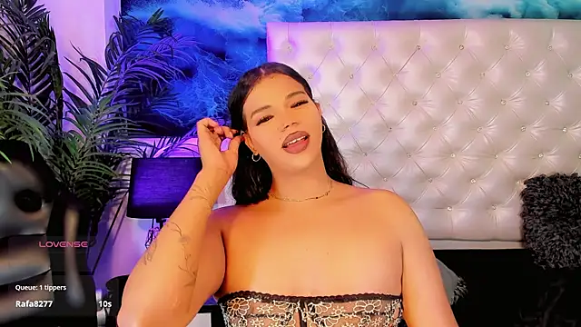 Keira_Fox31 webcam