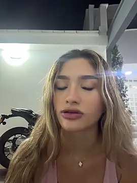 arianavillada (F young) - Spank hard ur big ass, in doggy 🔥