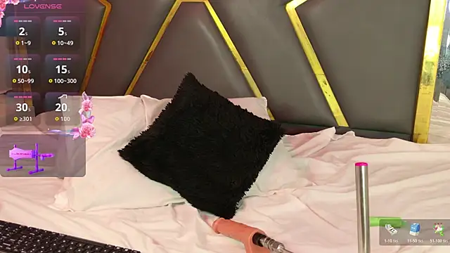 SamanthaPierce live sex cam